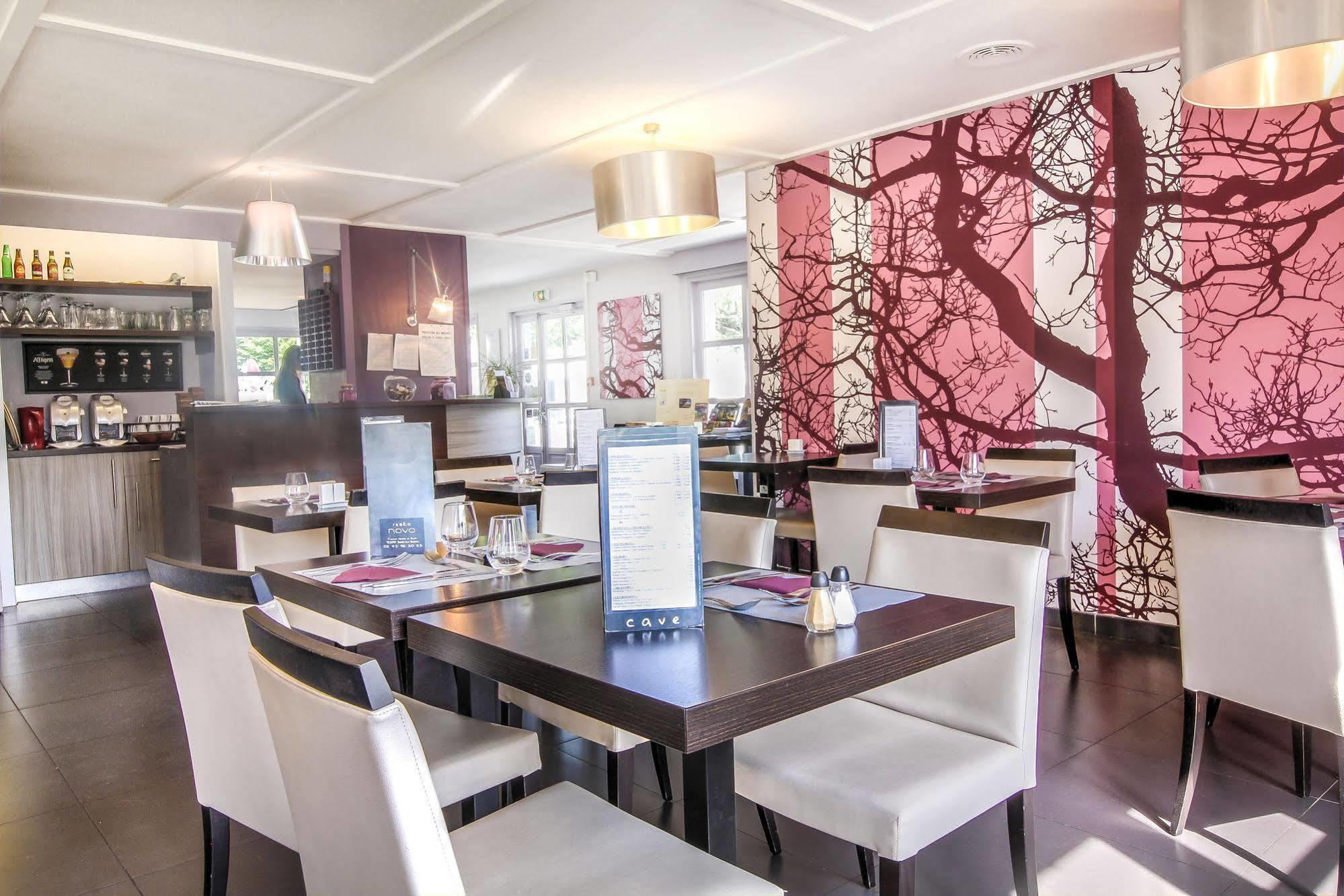 Hotel Inn Design Resto Novo Sable Bagian luar foto